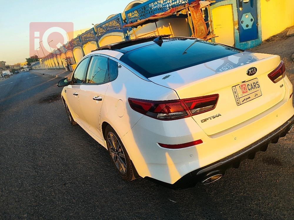 كيا اوبتيما